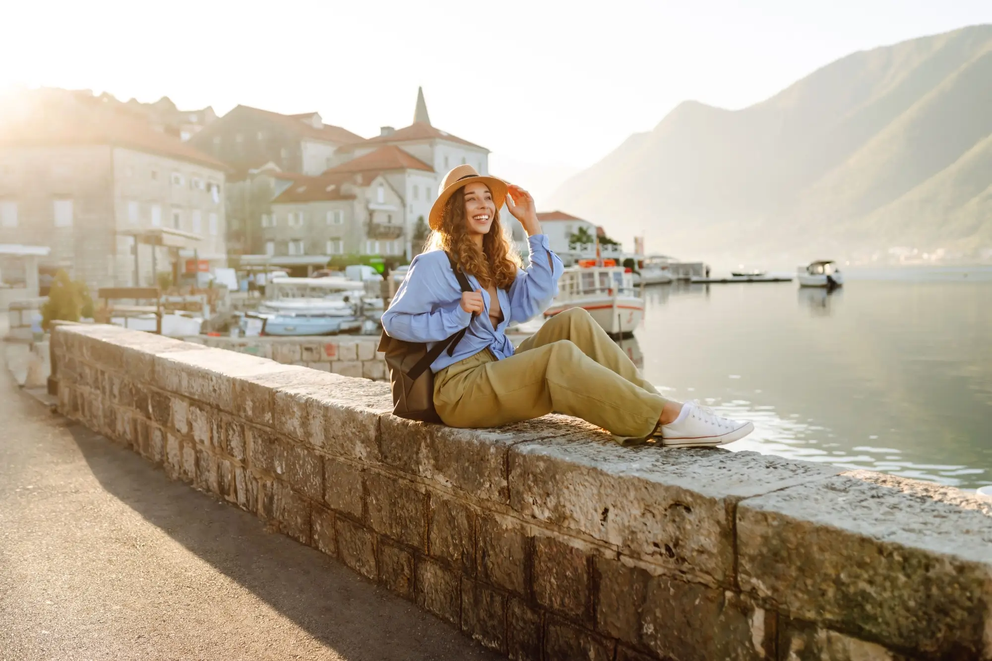 Shutterstock_2505630535 - Techsvět Žena uznáva svet